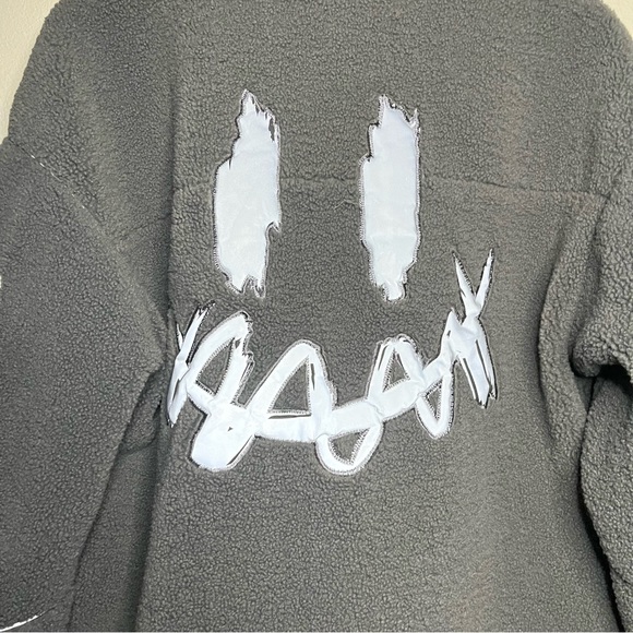 Oversized Embroidered Sherpa Coat - Picture 10 of 16